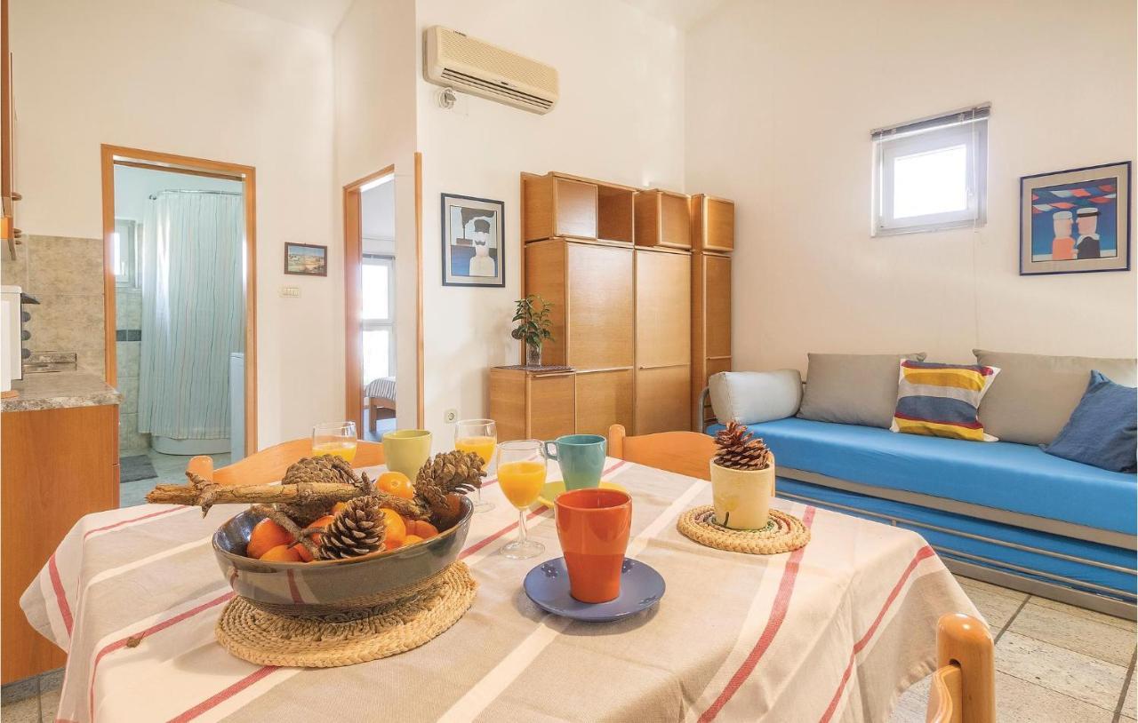 Lovely Apartment In Fazana With House Sea View Dış mekan fotoğraf